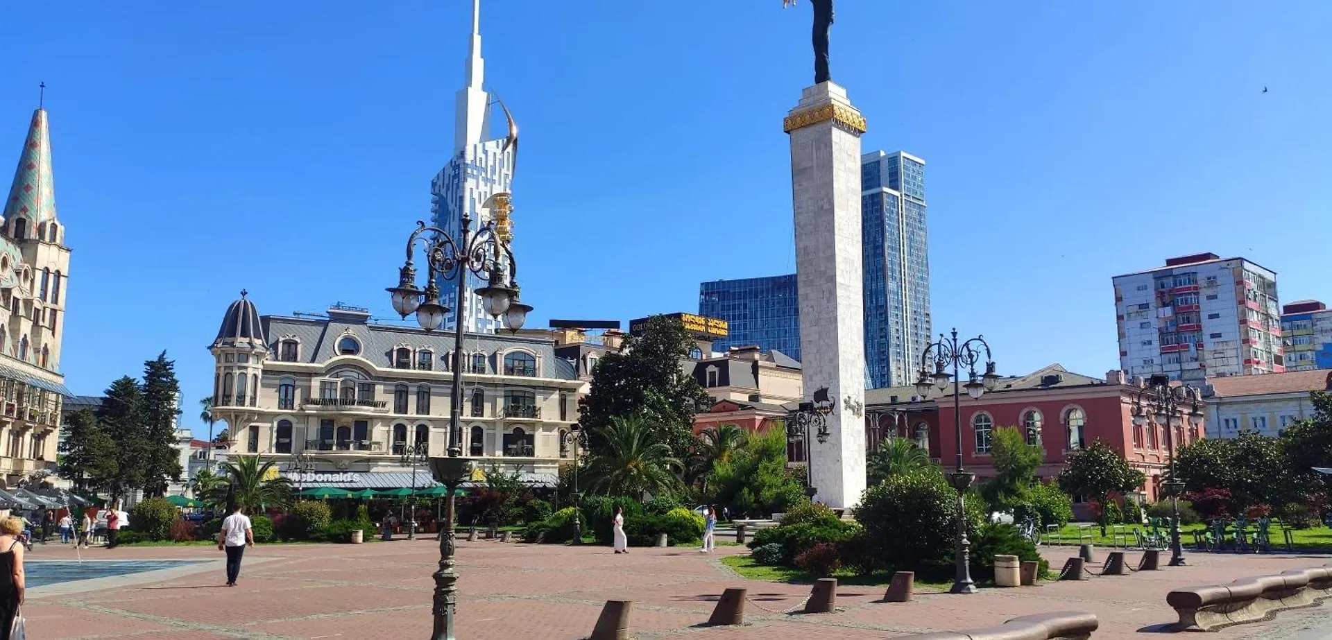 Orbi-City Batumi Apartments Sea View 0*,