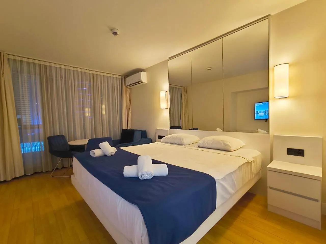 Orbi-City Batumi Apartments Sea View